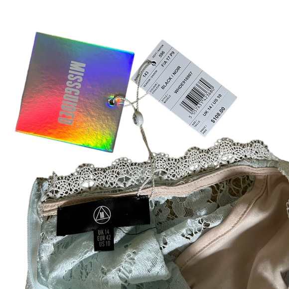 NWT Missguided Blue Lace Dress with Sleeves and White Cutouts and Trim US10/UK14 - Picture 10 of 10